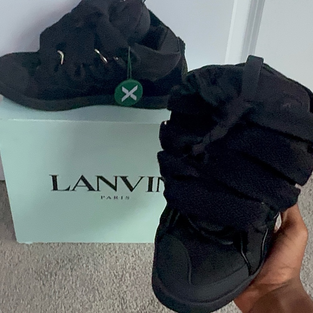 Lanvin Curb Size 43